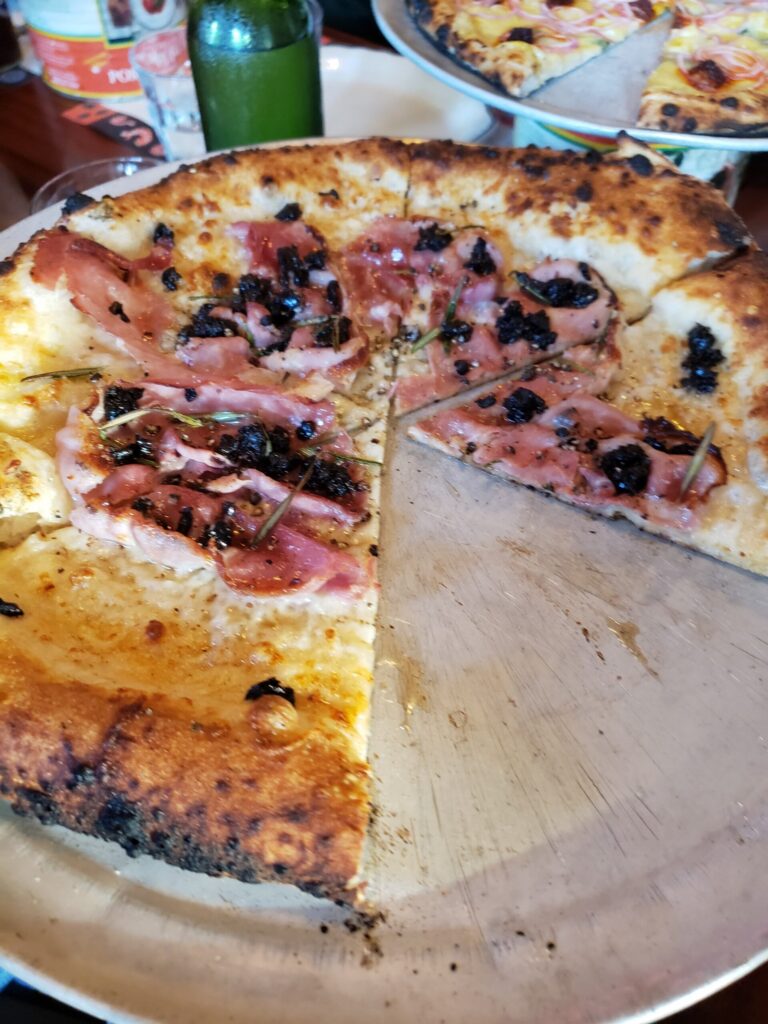 Benny’s Big Time Pizzeria