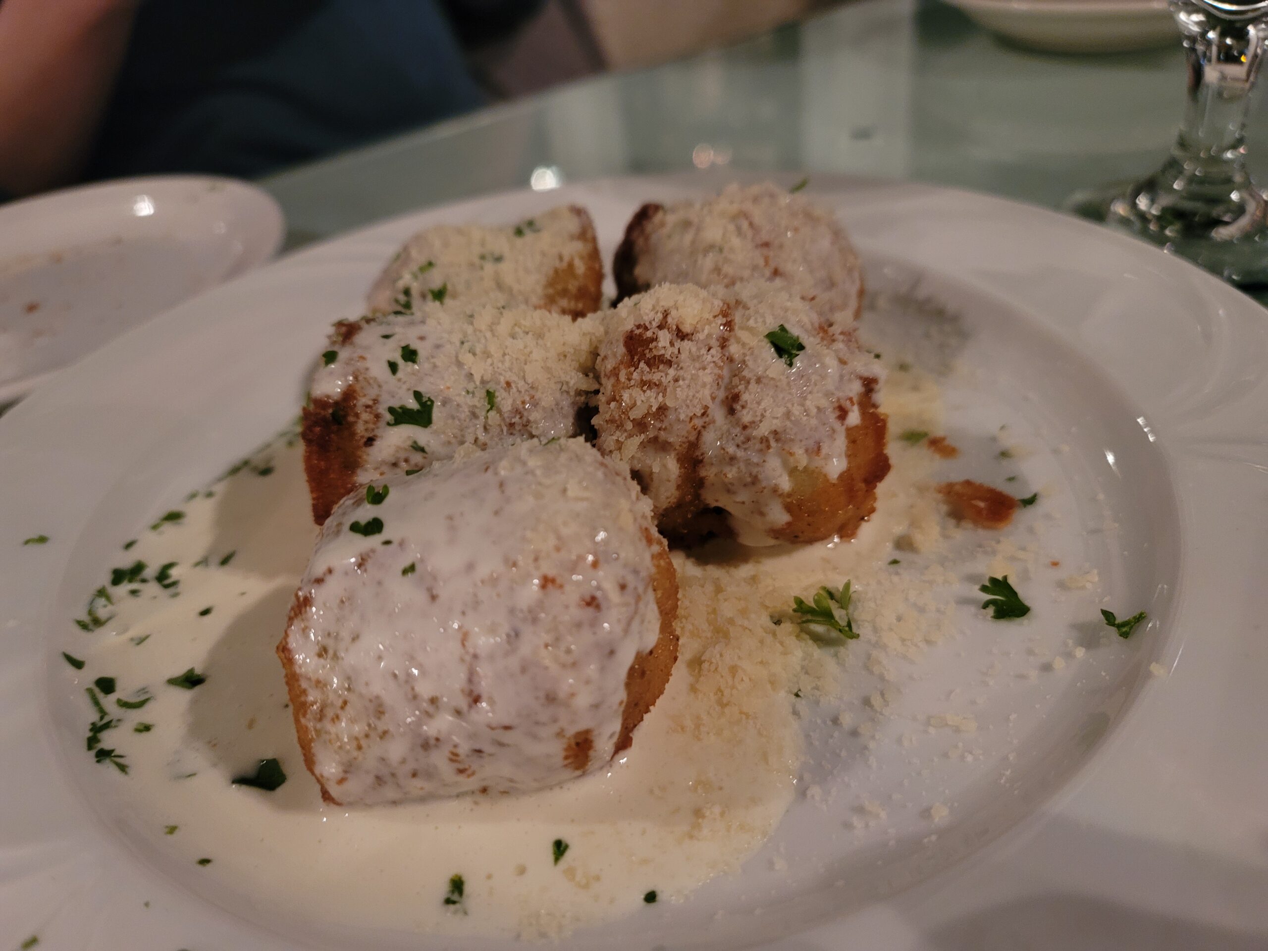 Crab-Stuffed Mushrooms with Cream Sauce, Luigi's